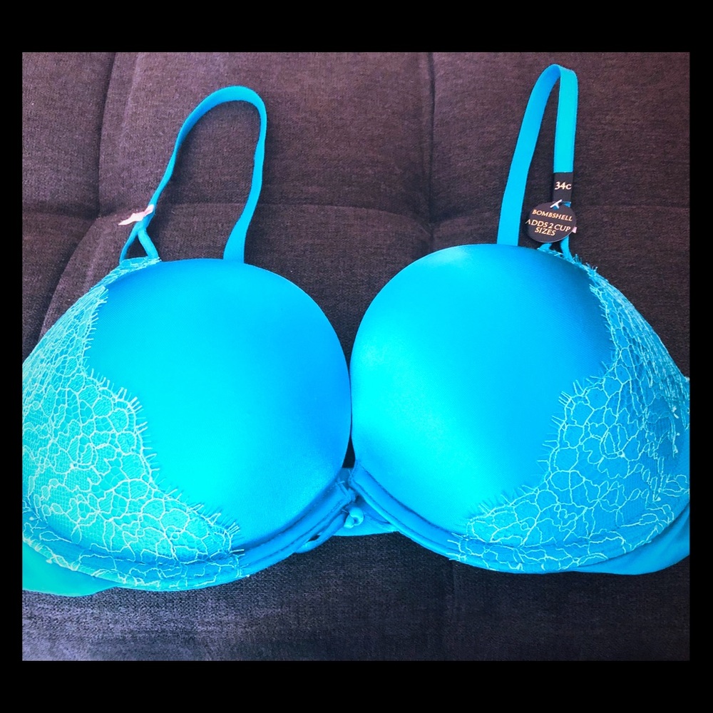 NWT Victoria’s Secret Bombshell bra